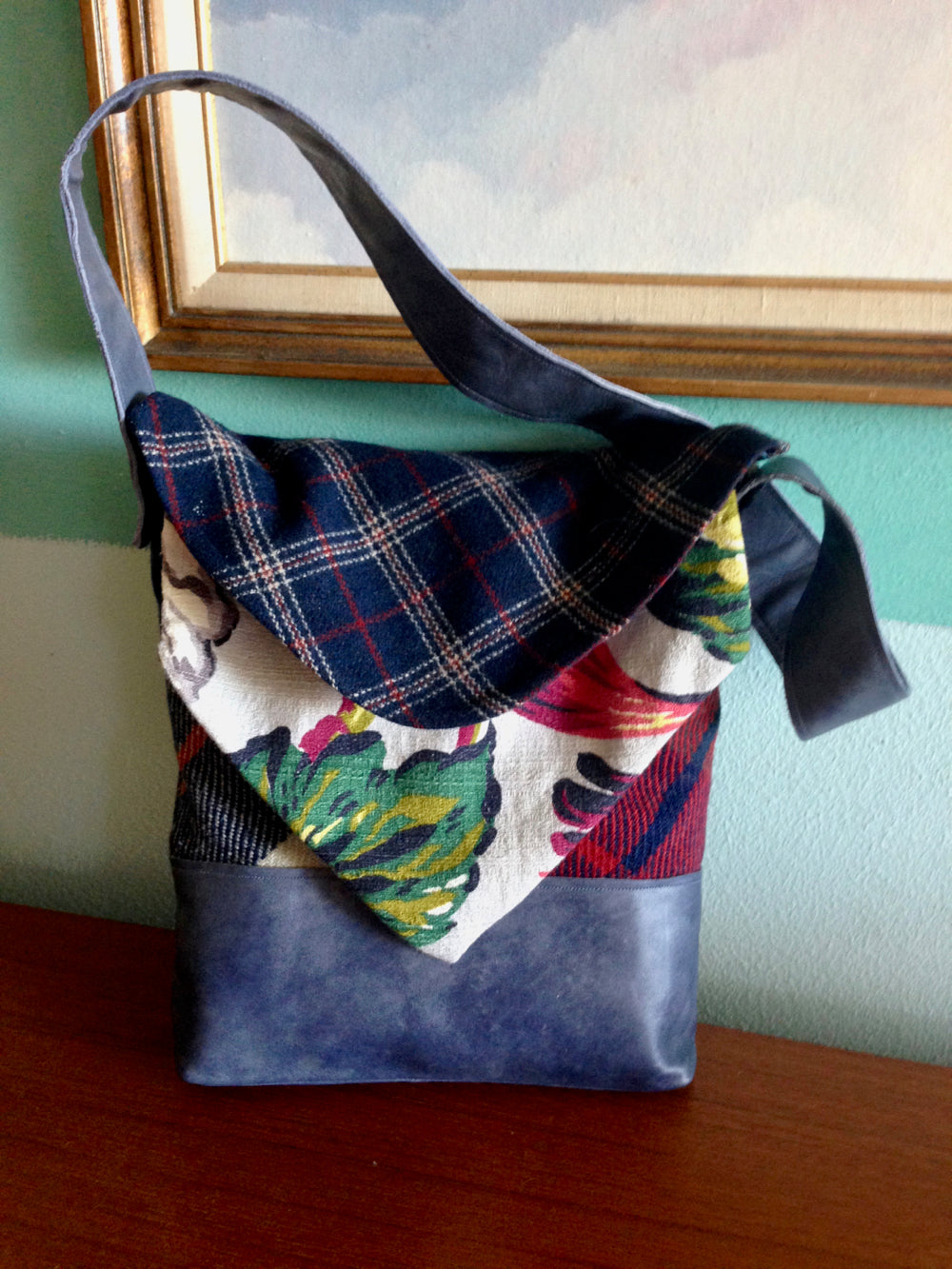 Patty's plaid tablet bag