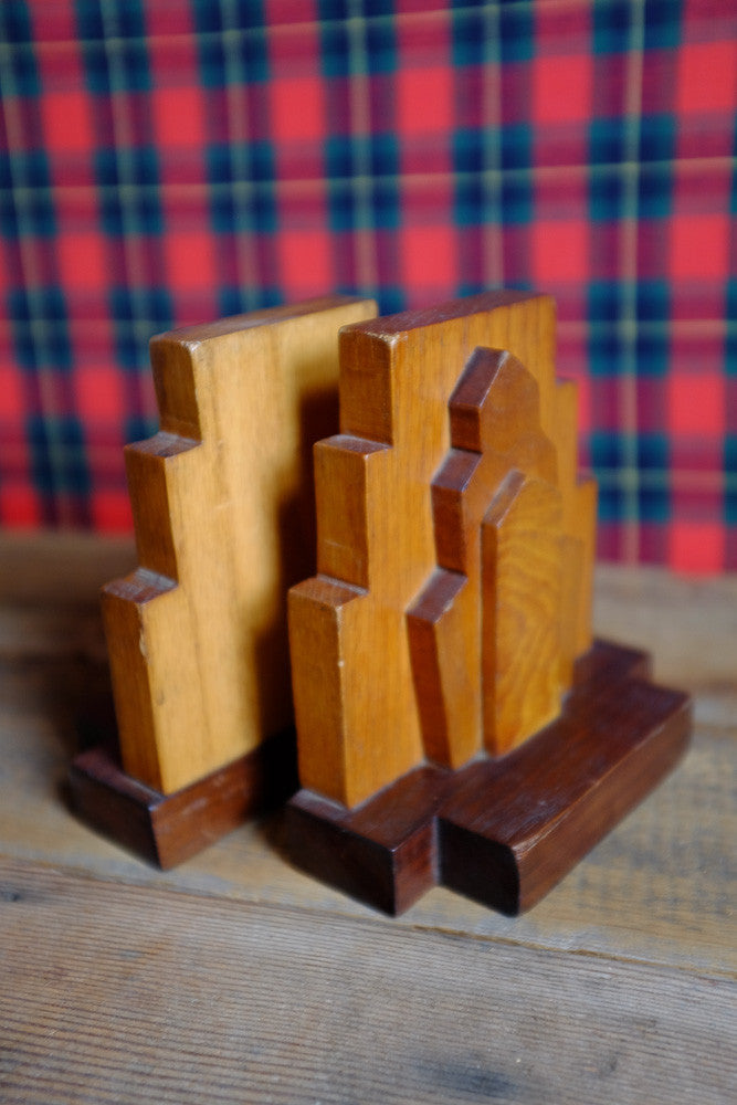 William's deco style bookends