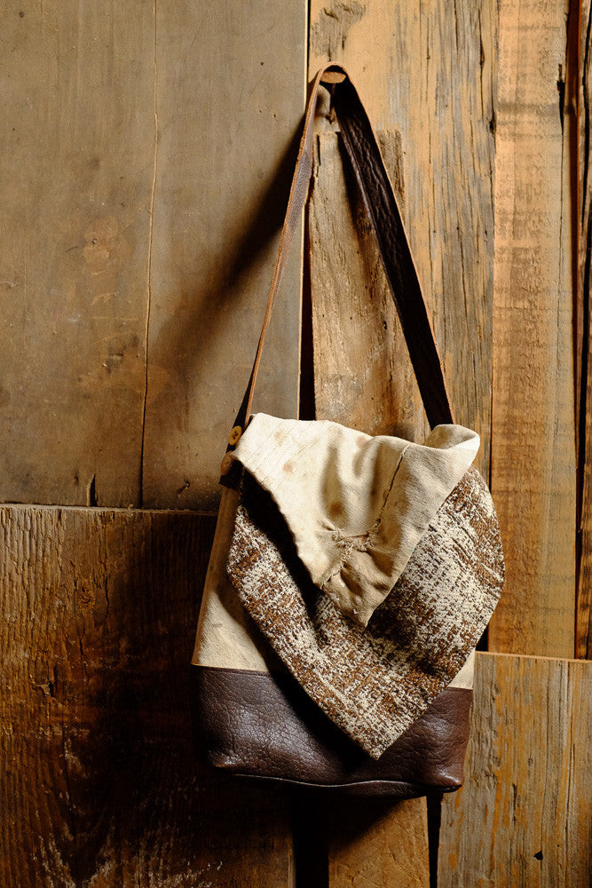 Dolores' drop cloth tablet bag